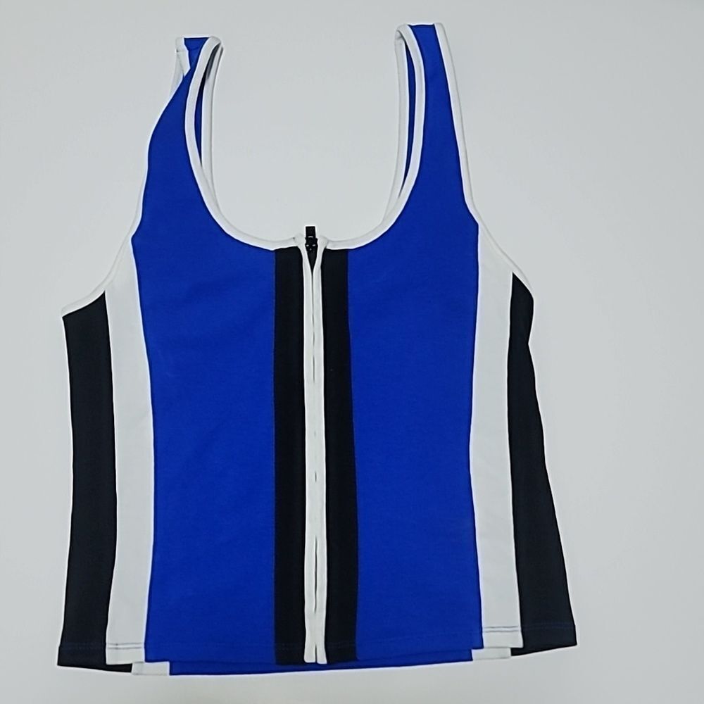 Express One eleven Crop Top